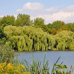 Am Park - 3*